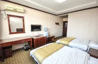 Lulong Jintai Business Hotel