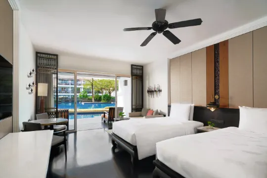 ดีลักซ์ลากูนเชื่อมกับสระว่ายน้ำ, ห้องแฟมิลี่, เตียงแฝด 2 เตียง, โซฟาเบด, เชื่อมกับสระว่ายน้ำ