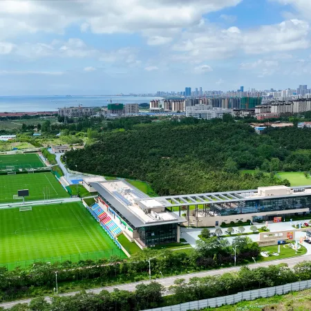Rizhao Xingye Football Theme Hotel