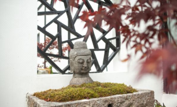 Hangzhou Jianshan Light Luxury Hotel