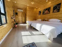 Zhaosu Muran Qingsong Caoshang Homestay (Dengta Zhiqing Hall) - موقف سيارات