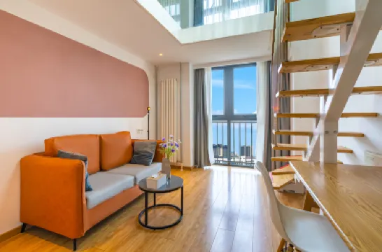 Sumeijinggui Viewing Hotel (Fangte Green Expo Park) Hotels near Zhongyuan Institute of Technology