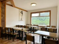 Wuying Town Forest Park Lakeside Homestay