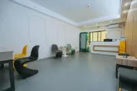 North Latitude 21°C Smart Hotel (Jinghong Peacock Lake Branch)
