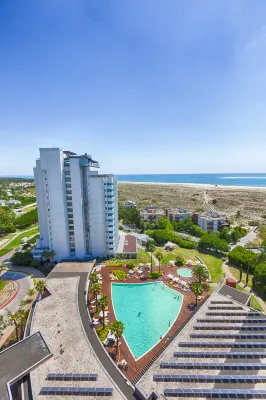 Aqualuz Troia Rio by the Editory Hoteles cerca de Tróia Peninsula