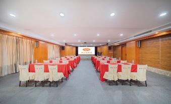 Vienna Hotel (Dongguan Chang'an Railway Station Bubugao)