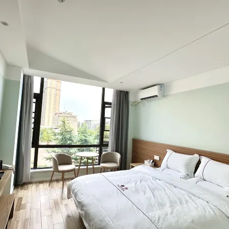Xizhou Hotel