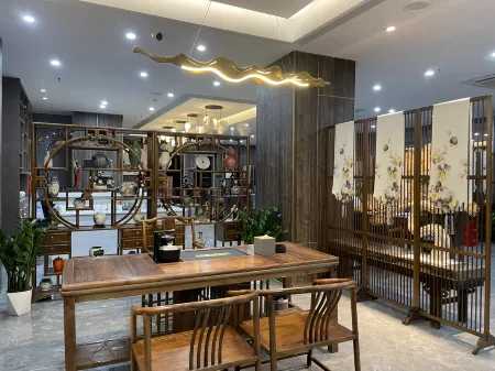 Xuanqu Nanyuan Hotel Отели рядом с достопримечательностью «Quxian Confucian Temple»