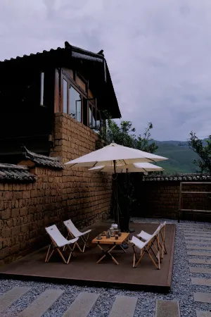 Lapu Valley Hotel Отели рядом с достопримечательностью «Damo Patriarch Cave»