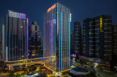 Orange Hotel (Yichun Station Zhangzhou District Administrative Center) Các khách sạn gần Yichun University (Huamei Road)