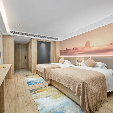 Guangzhou Jiulong Hotel (Tongzi East Railway Station)
