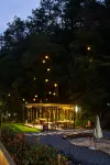 Sun Valley Shiwujian Murren Glamping Hotels near Dongta Tower
