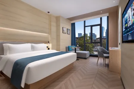 Linzhou Muju Hotel (IFS Guojin Center Branch, Wuyi Square Subway Station, Changsha)