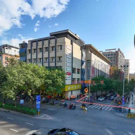 Xunchangli Hostel (Xi'an Zhonglou)
