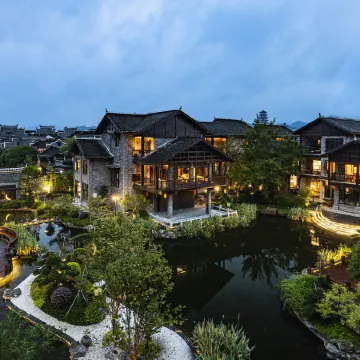 REZEN RETREAT