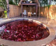 Xishuangbanna Jinghong Aixiangshui Homestay (Gaozhuang Star Night Market) - avec sources thermales