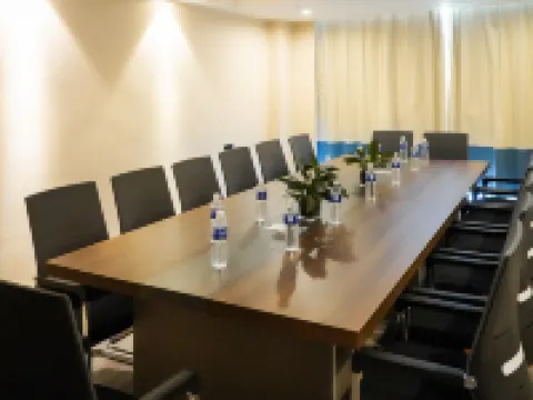 VX Hotel (Huai'an Renmin Hospital Mandu Square) Hotels in Huai'an