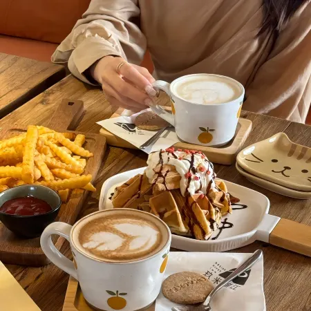 Beside River Inn(Guilin li River City Center Branch) Отели рядом с достопримечательностью «Парк Fuboshan»