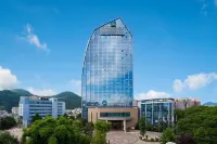 Huaguoshan Rongxin Hotel Hotels near Sanjiang Park