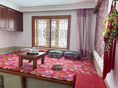 WANXUELOUJIUDIAN Hotels near Erlang River