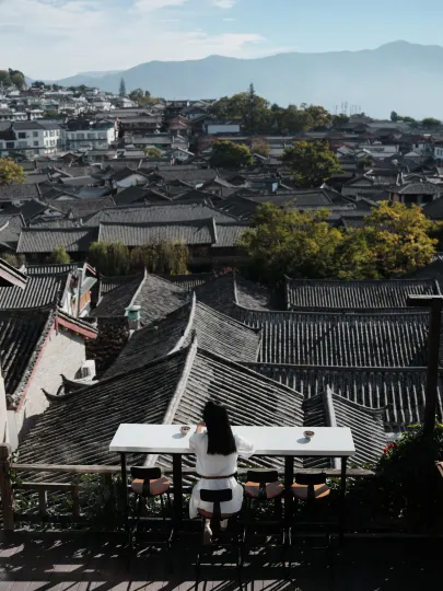 Banshan Yicheng · Banshan Designer Viewing Casu (Lijiang Ancient City Dashuiche Shop)