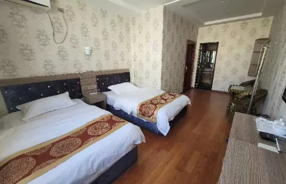 陸良好月圓酒店公寓