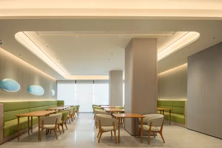 JI Hotel (Taiyuan Jianshebei Road) Отели рядом с достопримечательностью «Donghu Vinegar Garden»