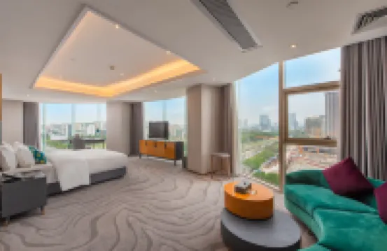 正盛紅谷酒店（廣州融創文旅城花都廣場地鐵站店） 鄰近花都廣場的酒店