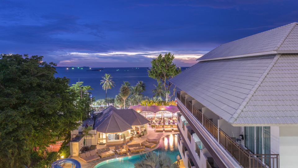 Pattaya Discovery Beach Hotel