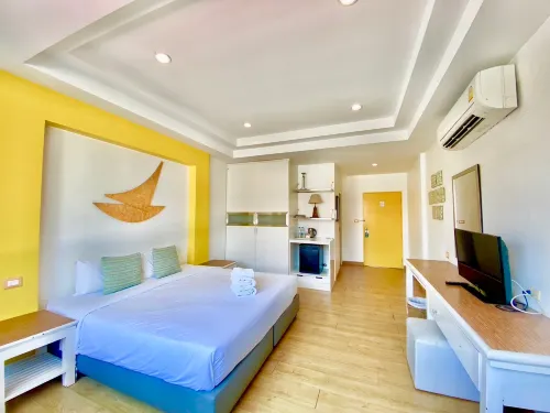 The Blue Pearl Kata Hotel - Kolam Renang