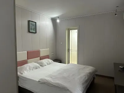 Haozan Hotel (Jurong Huangmei Difall Station) Các khách sạn ở Huangmei Town