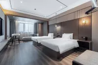 QIANNA HOTEL GLORIOUS(Huixian, Xinxiang)