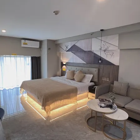 QYU chain·SUNLIGHT apartment(YGCSDZX branch)