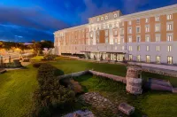 Hotel NH Collection Roma Palazzo Cinquecento Hotele w: 