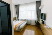 Yichun Sunflower Hotel