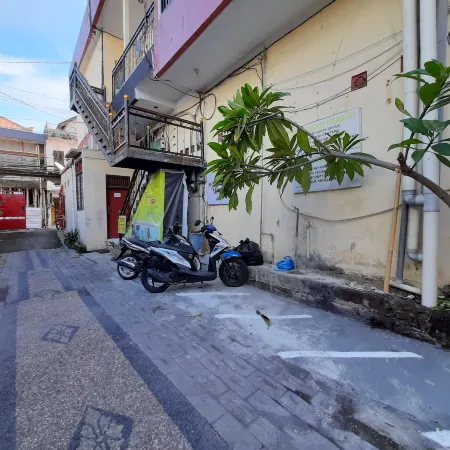 The Legian 777 Guest House