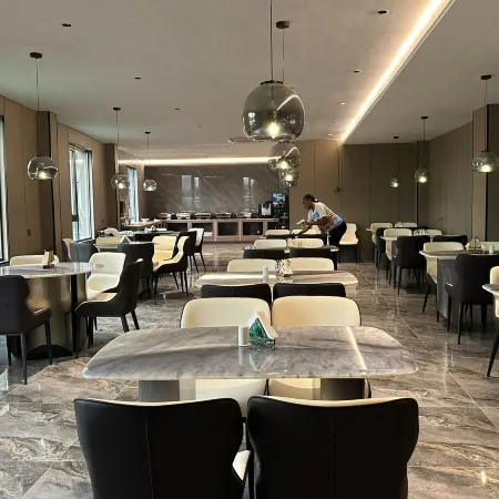 Eden Hotel