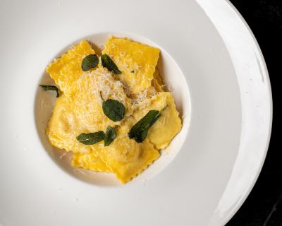 料理 ミレニアム ホテル ロンドン ナイツブリッジの写真