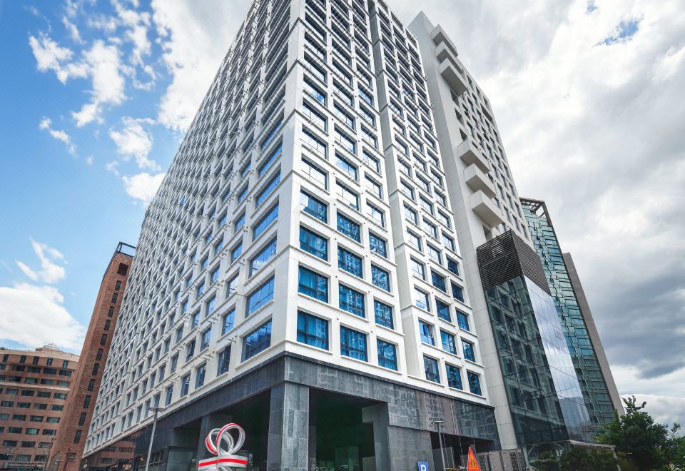 2. 위코스테이 강남..