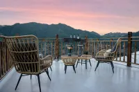 Yimu Residence · Echo Eryu · Overlooking the Panoramic View Vacation Garden Villa - 2-Star