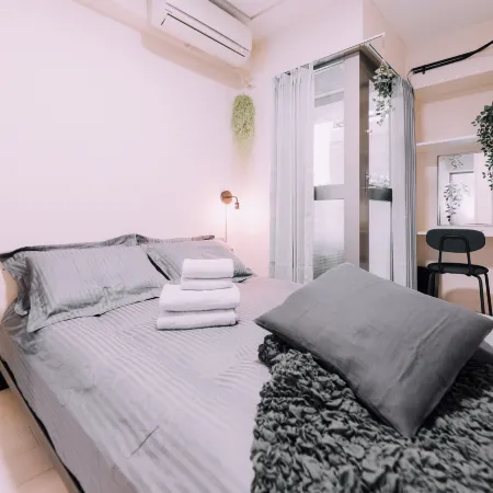 Minimalist Loft 6: Namba Compact Studio & 24/7 Gym Access 1