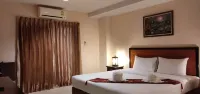 Rayong Lanna Hotel Các khách sạn ở Rayong