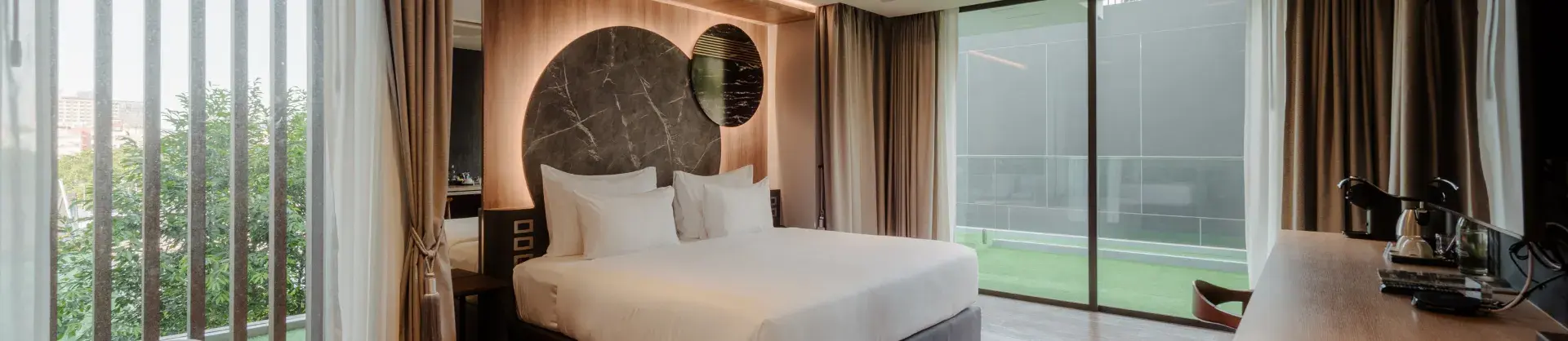 Four-Star Hotels