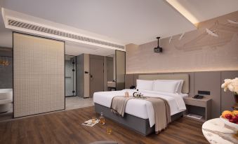 M.Plus Designer Hotel (Chengdu Longquanyi World Trade Plaza Branch)