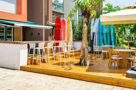 East coast surfari guesthouse Отели рядом с достопримечательностью «Zhouzai Island»