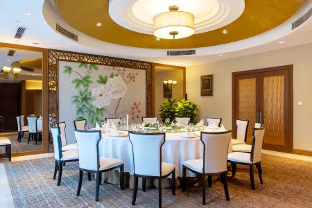 Suzhou Yangcheng Lake Lanting Hotel Отели рядом с достопримечательностью «Yangcheng Lake Lotus Island»