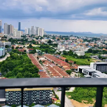 Pattaya North Station Resort Apartment