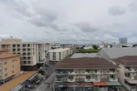 The Grass Serviced Suites