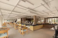 Eastin Resort Rayong - breakfast