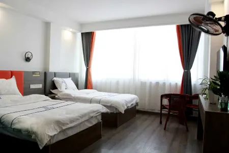 Fengyang Linjia Hotel Отели в г. Фэнъян